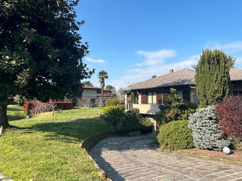 Villa in Via Pini 6, Vizzolo Predabissi — foto 3 di 5
