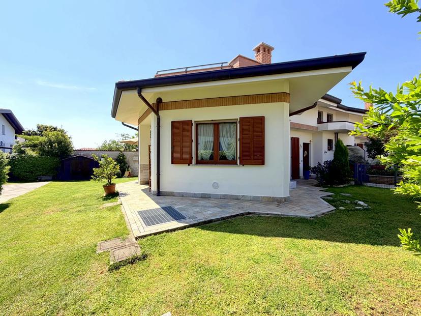 Villa, Inveruno — foto 2 di 5