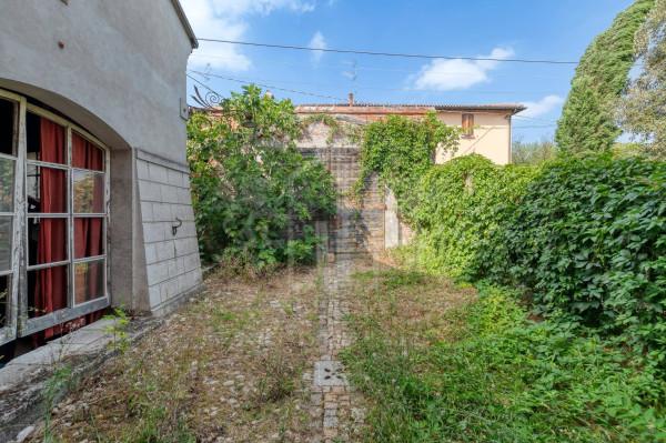 Appartamento in Via Correcchio, Imola
