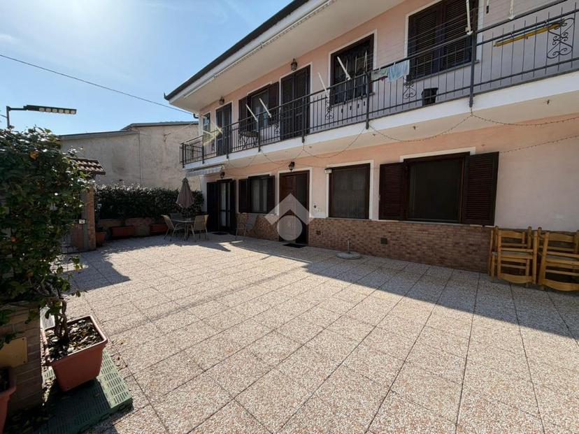 Appartamento in Frazione Gastaldi 30, Piscina