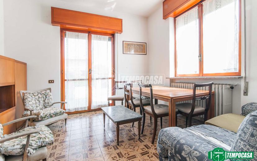 Villa a schiera in Via Montenero, Garbagnate Milanese — foto 2 di 5