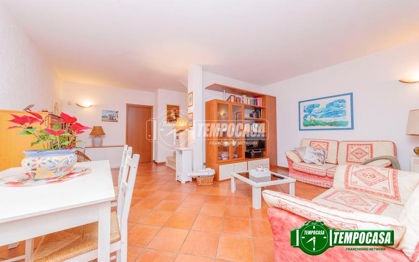 Villa a schiera in Via G. Carducci, Vermezzo con Zelo — foto 4 di 5