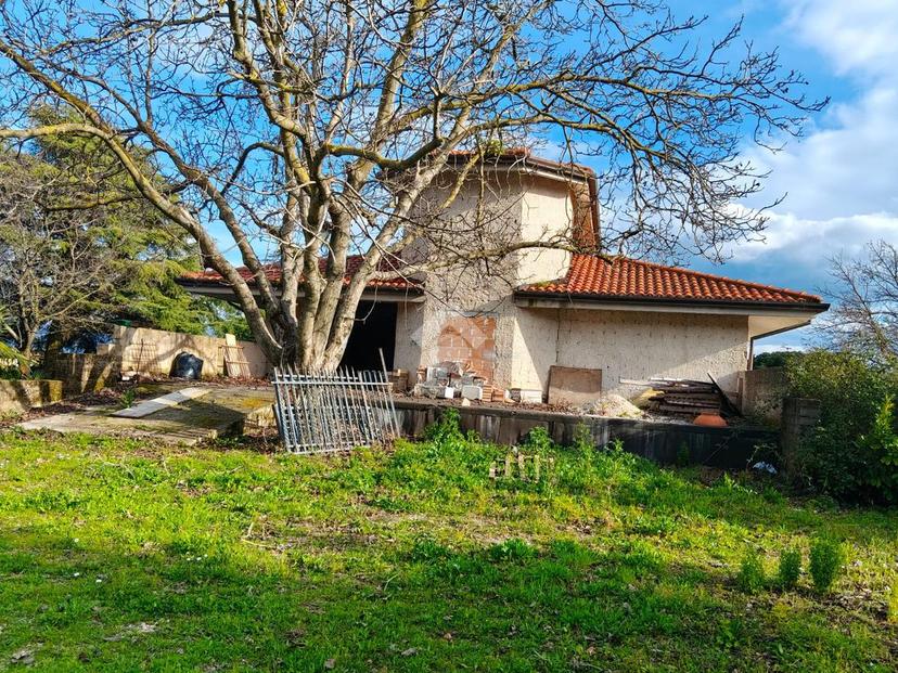 Villa in Via Arcioni 2, Lariano
