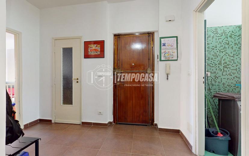 Trilocale in Via Alessandro Manzoni, Collegno
