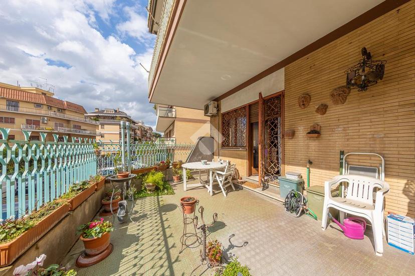 Appartamento in Via Francesco d' Ovidio 33, Roma
