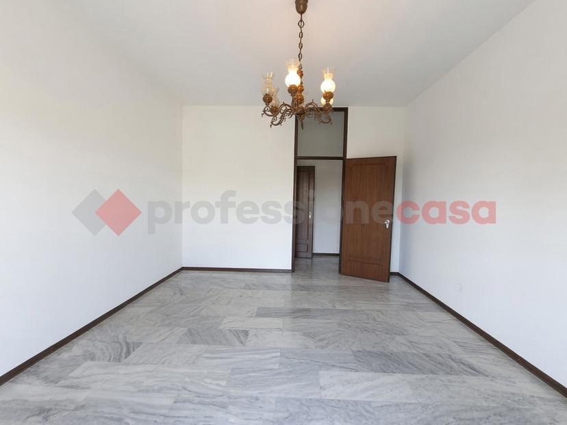 Trilocale in Via Garibaldi 54, Cerro Maggiore — foto 4 di 5
