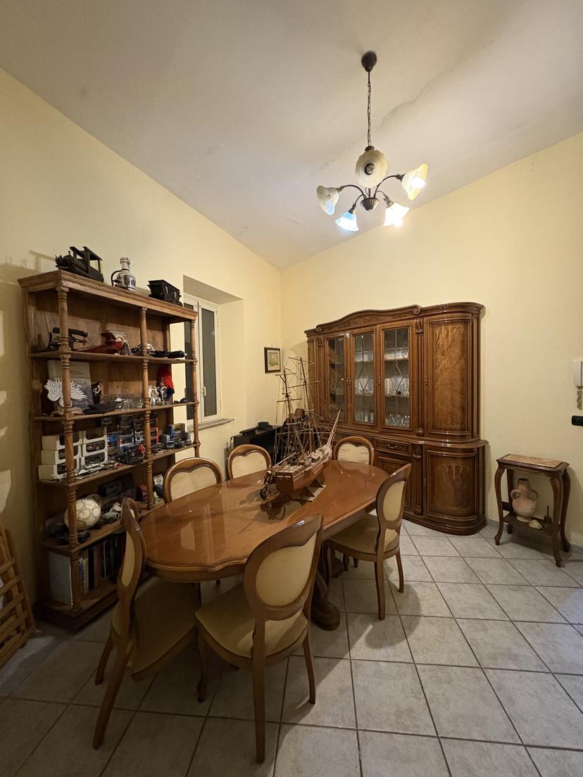 Quadrilocale in Via Antonio Gramsci 34, Monterotondo