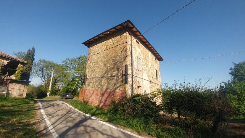 Rustico in Via Castello 45, Monte San Pietro — foto 2 di 5