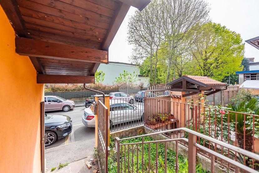 Villa in Via Pastrengo 11, Bollate — foto 4 di 5