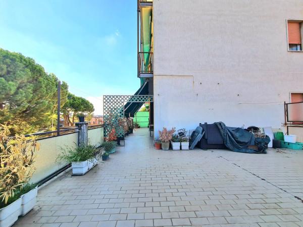 Trilocale in Via Alessandro Manzoni 54, Canegrate