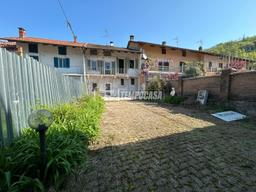 Quadrilocale in Corso Industria, Monteu da Po