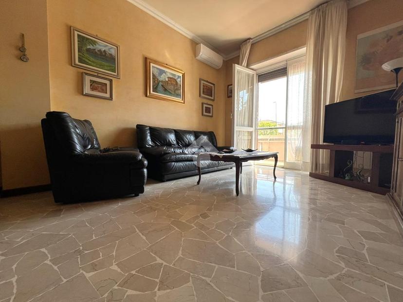 Trilocale in Via Mazzini 26, Carugate — foto 5 di 5