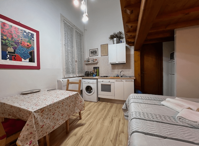 Monolocale in Via Guelfa, Firenze