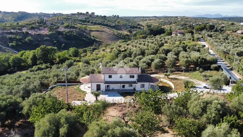 Villa in Via di Fonte Lettiga, Mentana — foto 2 di 5