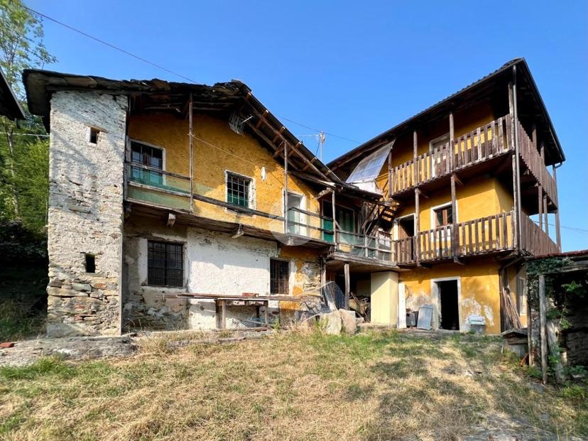 Casa indipendente in Frazione Oldri` Crochera 21, Viù — foto 2 di 5