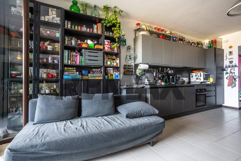 Trilocale in Largo Ambrogio Brambilla 25, Roma