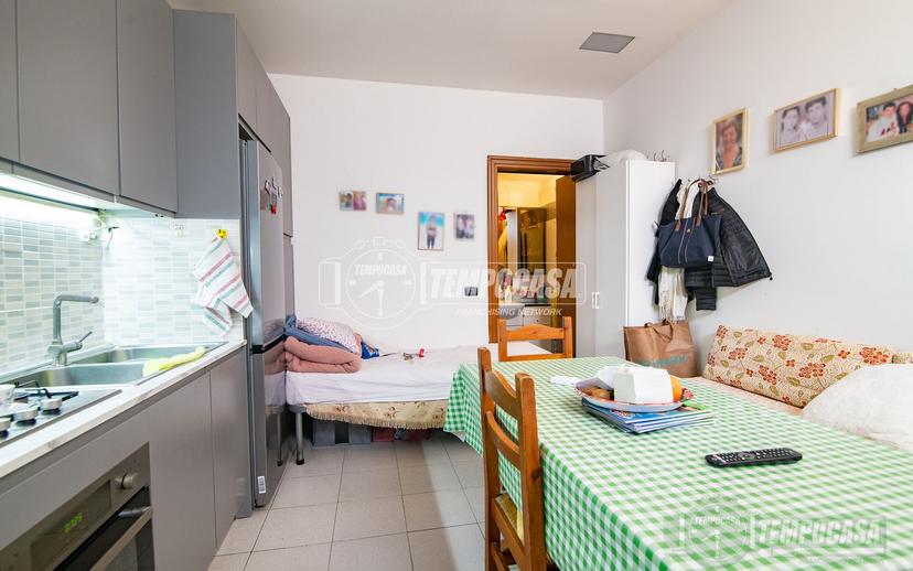 Bilocale in Viale Monza 90, Milano