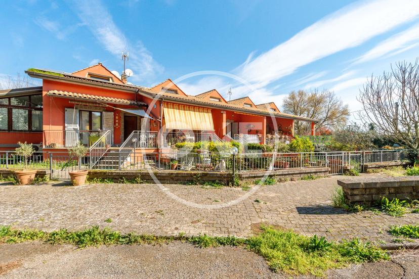 Villa a schiera in Strada XXI 29, Labico — foto 2 di 5