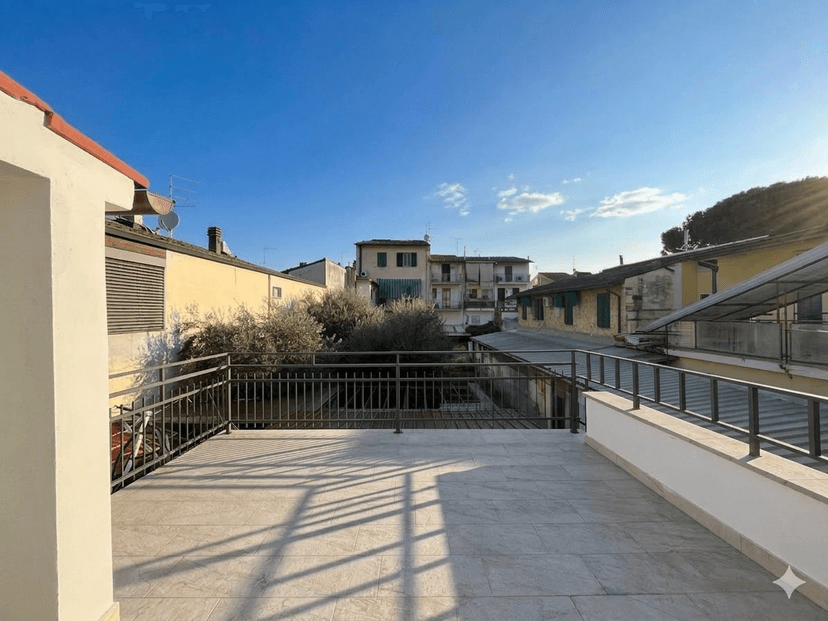 Terratetto unifamiliare in Via dell'Argin Secco, Firenze