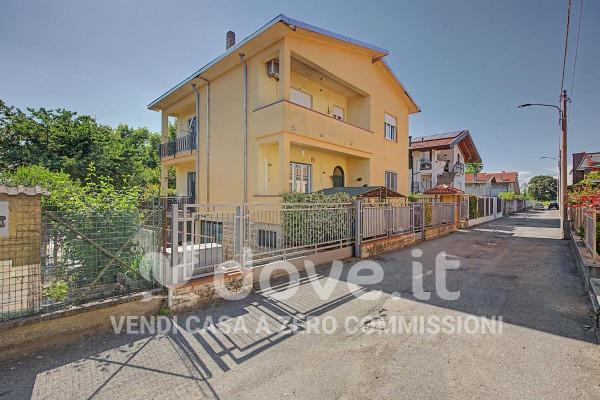 Villa in Via Dino Garavaglia 8, Legnano — foto 3 di 5