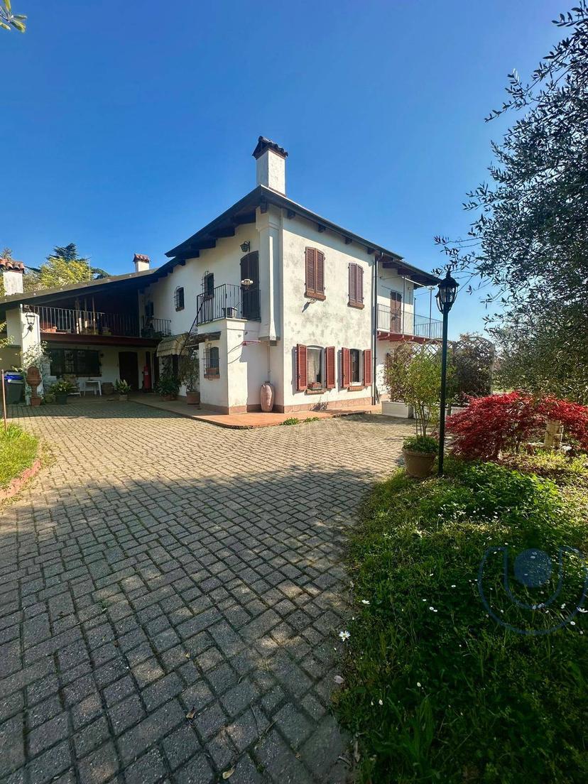Casa indipendente in Strada Eremo, Pecetto Torinese — foto 2 di 5