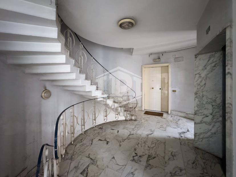 Appartamento in Via Nicola Nicolini 68, Napoli