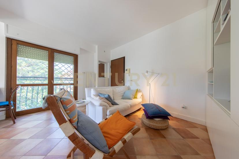 Appartamento in Via Circeo 16, Anzio