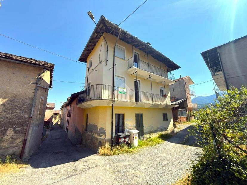 Casa indipendente in Borgata Selvaggio Sopra 26, Coazze — foto 3 di 5
