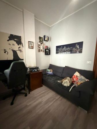 Bilocale in Via Vallarsa 5, Torino