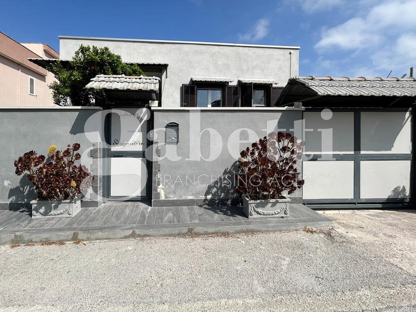 Villa in Viale Giove 23, Giugliano in Campania — foto 4 di 5
