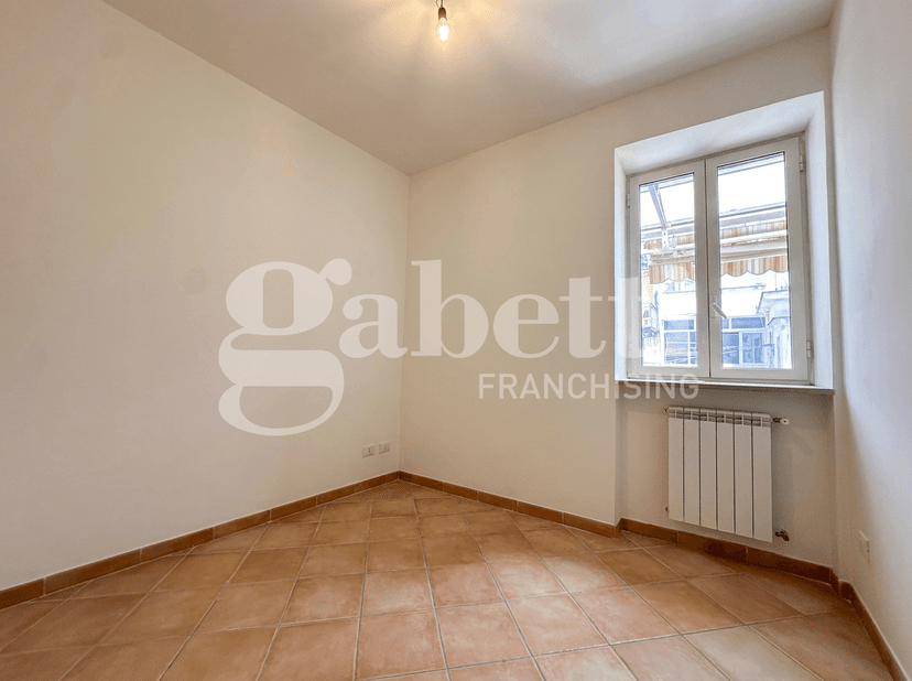 Trilocale in Via Baracca 10, Marano di Napoli