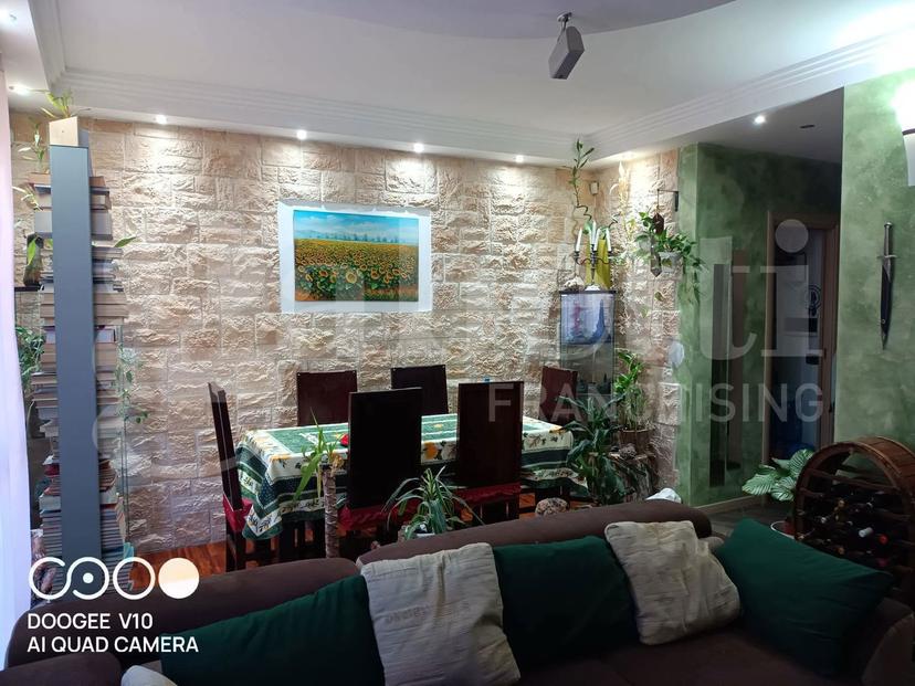 Trilocale in Via Privata Gadames 124, Milano