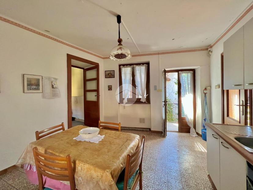 Casa indipendente in Via Sant'Anna 34, Balangero