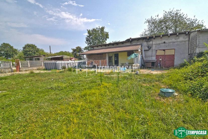 Bilocale in Strada del Valentino 11, Bosconero — foto 2 di 5