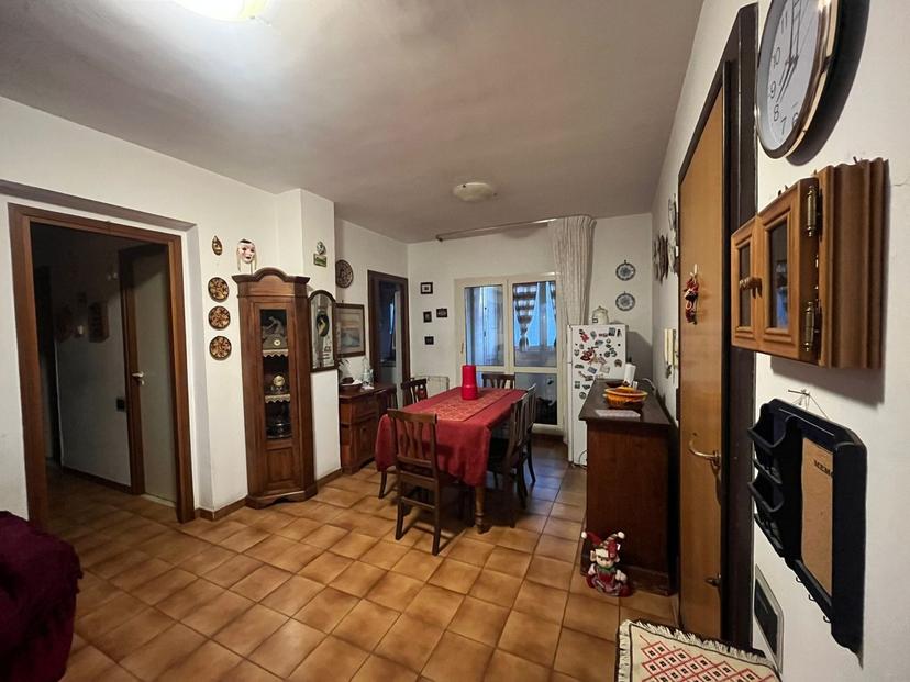 Quadrilocale in Viale America 23/B, Ladispoli
