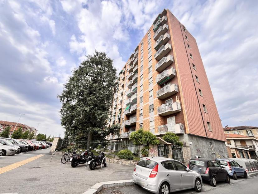 Quadrilocale in Via Vibò 1, Torino