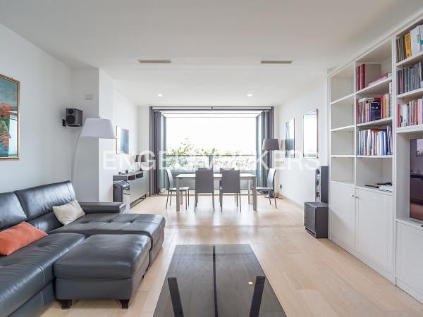 Trilocale in Viale Giorgio Ribotta, Roma