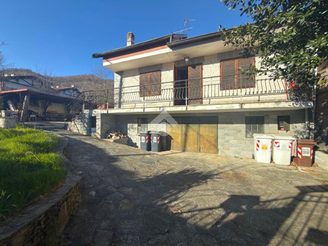 Casa indipendente in Borgata Selvaggio Sopra 21, Coazze