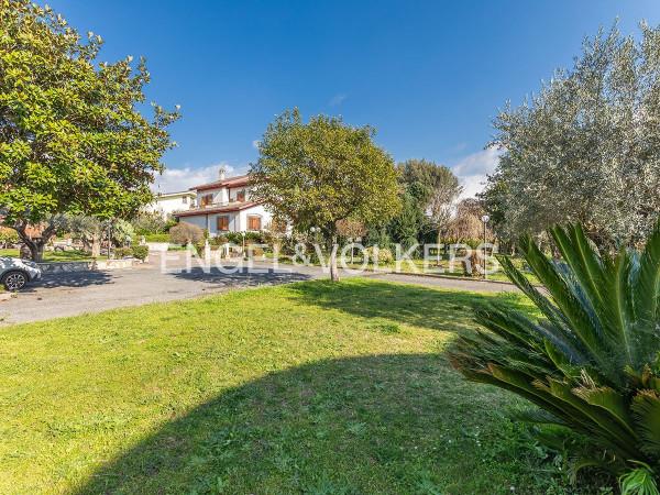 Villa in Via Volturino, Roma