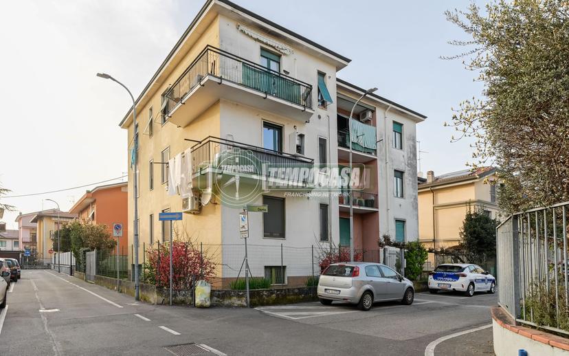 Bilocale in Via Dante Alighieri 1, Vignate
