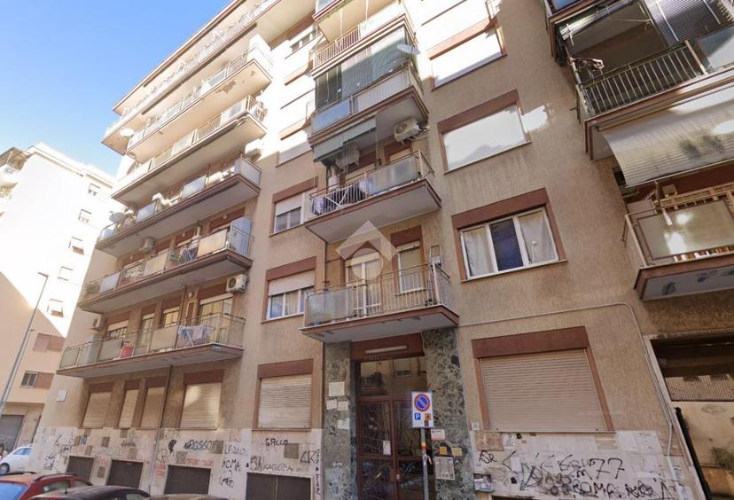 Trilocale in Via Asinari di San Marzano 28, Roma