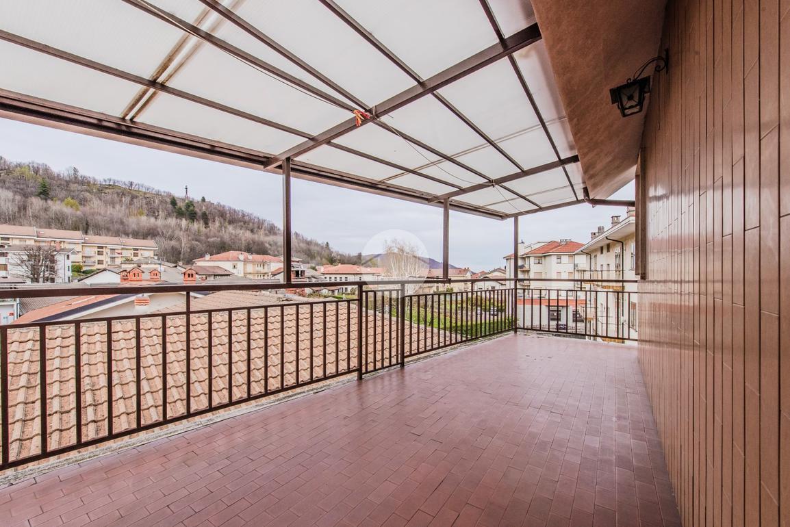 Casa indipendente in Viale Italia 61 11, Coazze