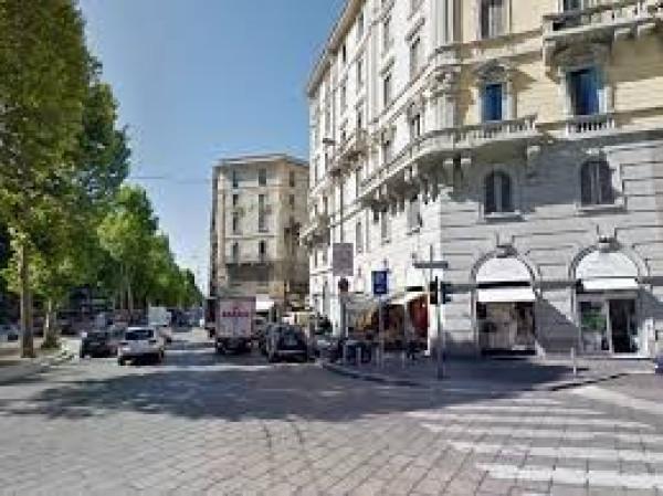Trilocale in Viale Abruzzi, Milano