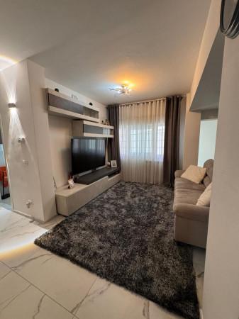 Appartamento in villa in Viale Nerone 41, Anzio