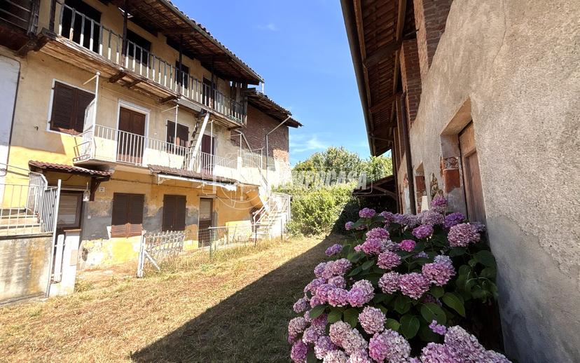 Casa indipendente in Vicolo Flecchia, Caravino — foto 5 di 5