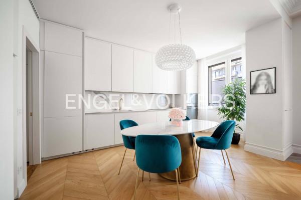Trilocale in Via Solferino 43, Milano