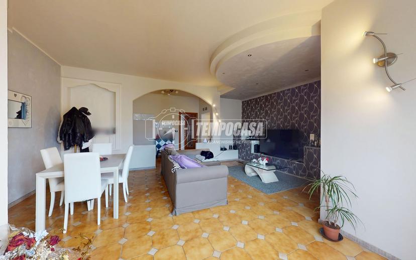 Quadrilocale in Via Monte Rosa 14, La Loggia — foto 2 di 5