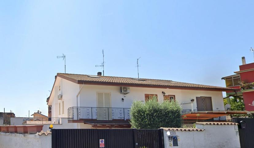 Casa indipendente in Via Padre Antonio Cocchi 57, Roma