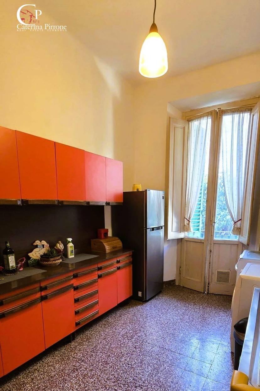 Quadrilocale in Via Pasquale Villari 17, Firenze
