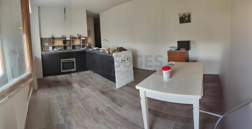 Trilocale in Via Carlo Treves, Reggello